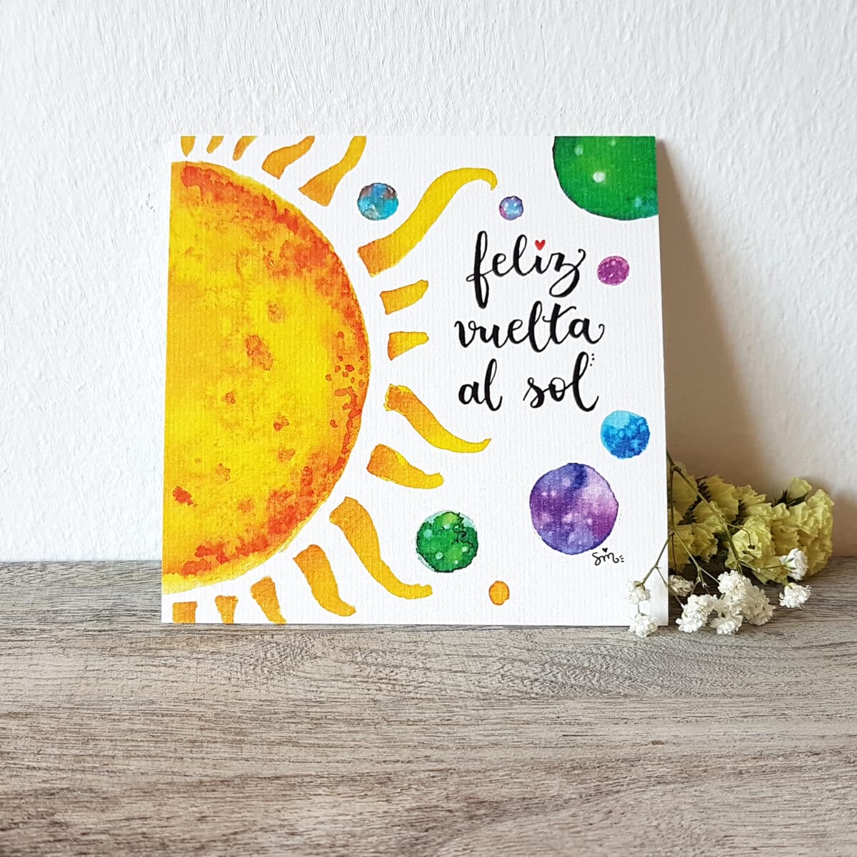 14x14_40_FelicVolta-1200x1201-DESTACADA Lámina 14x14 cm “Feliz vuelta al sol”