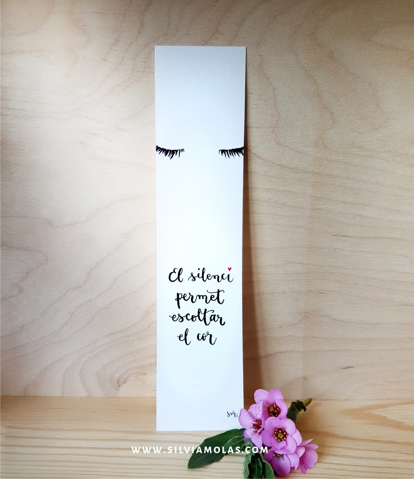 Punt de llibre “El silenci permet escoltar el cor”