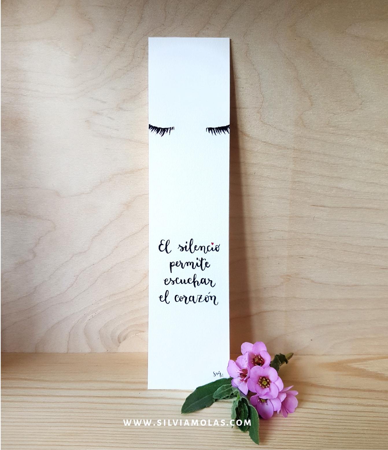 Punto de libro “El silencio permite escuchar el corazón”
