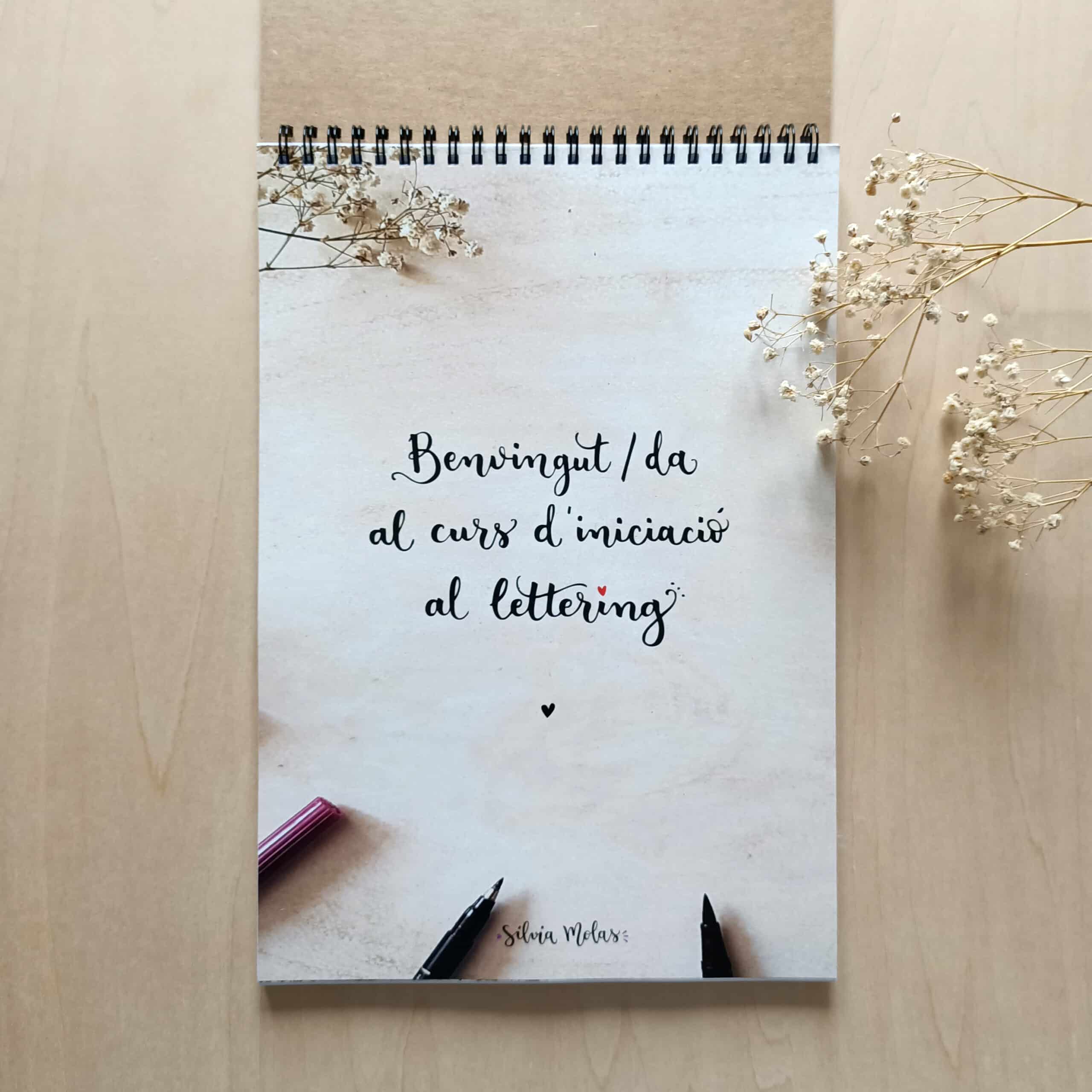 Kit_DossierInicLett_CAT_Foto4 Kit_DossierInicLett_CAT_Foto4