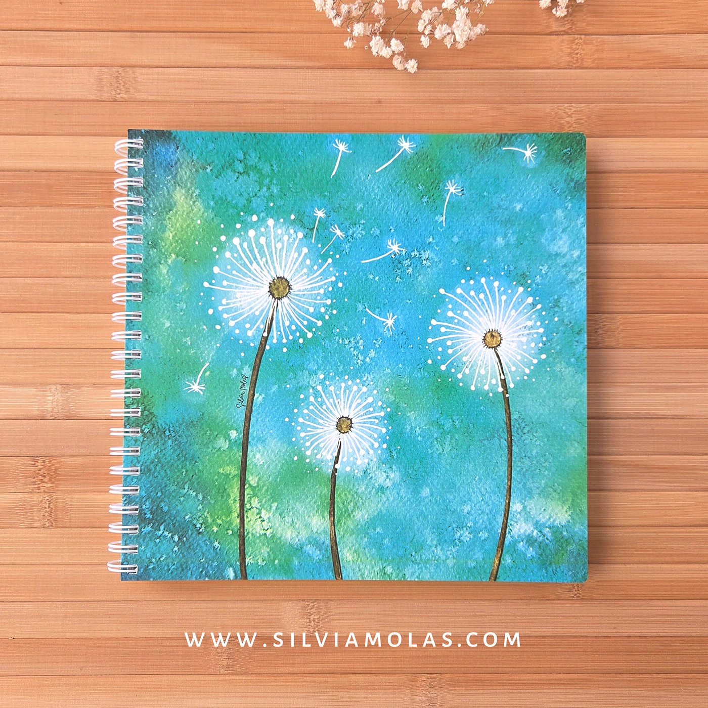 Libreta_20x20_DentLleoTurq_Foto2 Libreta_20x20_DentLleoTurq